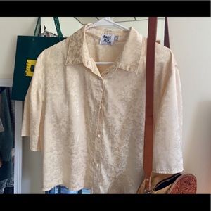 Cropped floral blouse